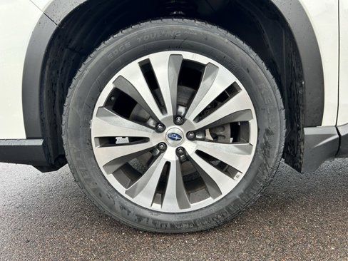 Used 2019 Subaru Ascent Limited image 10
