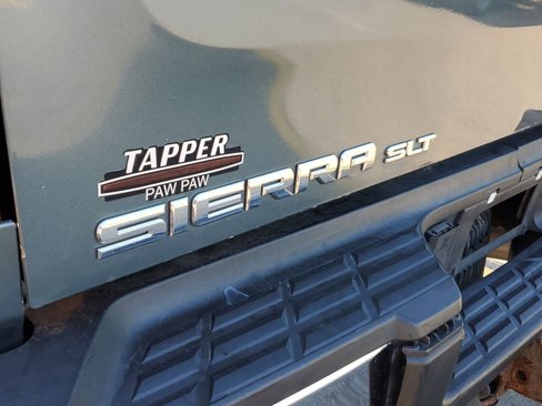 Used 2011 GMC Sierra 2500 SLT image 6