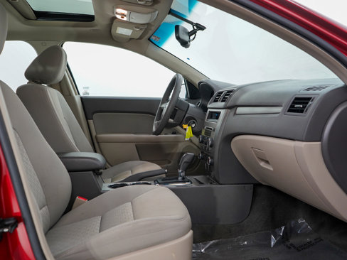 Used 2010 Ford Fusion SE image 10