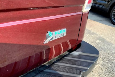 Used 2010 Ford F150 XLT image 9