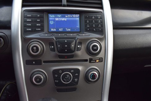 Used 2013 Ford Edge SE image 29