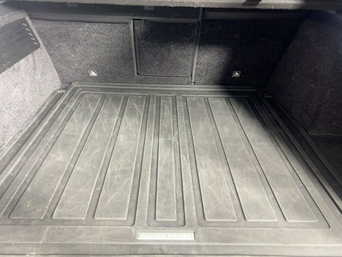 Used 2020 Land Rover Range Rover HSE image 25