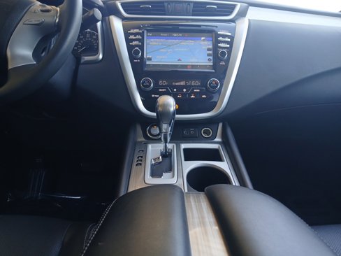 Used 2018 Nissan Murano Platinum image 11