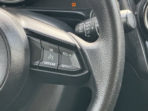 Used 2019 Toyota Yaris LE image 22
