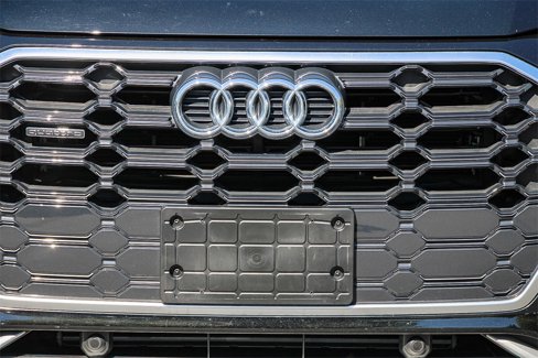 Used 2022 Audi Q5 2.0T Premium w/ Convenience Package image 7
