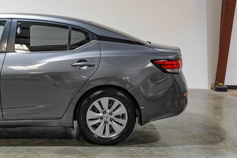 Used 2021 Nissan Sentra S image 16