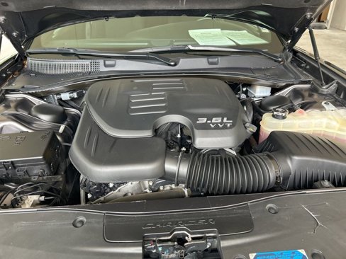 Used 2023 Dodge Charger SXT image 11