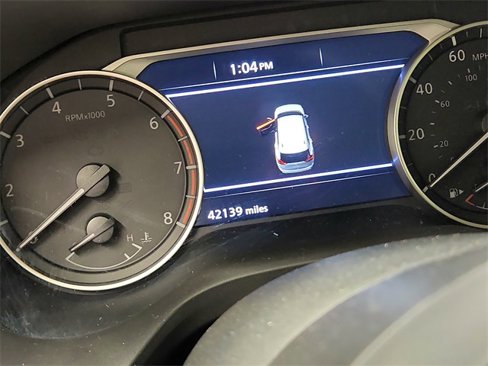 Used 2024 Nissan Rogue SV image 18