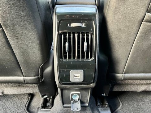 Used 2022 Jeep Compass Limited w/ Sun and Sound Group image 19
