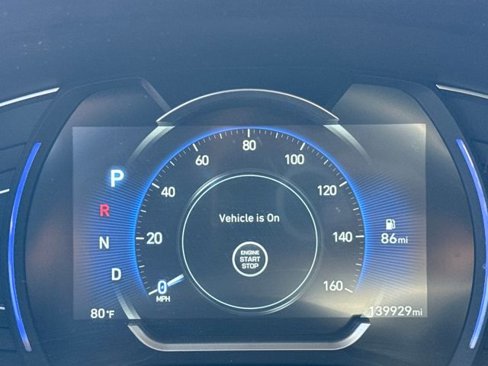 Used 2020 Hyundai Santa Fe Limited image 16