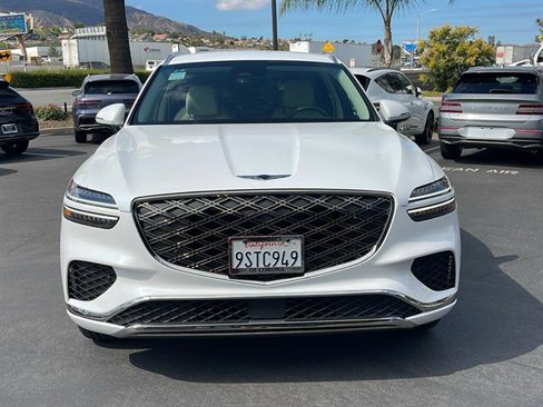 Used 2026 Genesis GV70 2.5T image 3