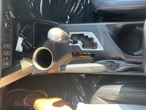 Used 2015 Toyota RAV4 Limited image 23