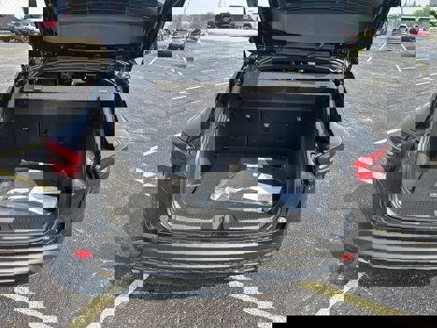 New 2025 Chevrolet Trax RS w/ Sunroof Package image 31