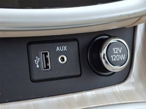 Used 2018 Nissan Murano Platinum w/ Cargo Package image 26