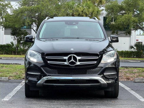 Used 2016 Mercedes-Benz GLE 350 w/ Premium Package image 2