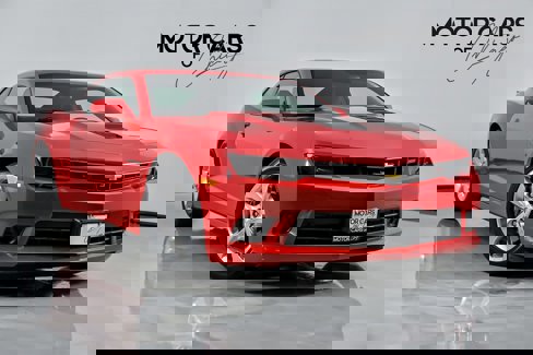 Used 2015 Chevrolet Camaro SS w/ RS Package image 1