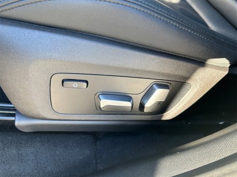 Used 2019 BMW X3 xDrive30i w/ Driving Assistance Package image 13