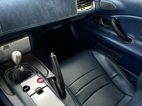 Used 2005 Honda S2000 image 20