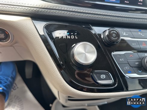 Used 2022 Chrysler Pacifica Touring-L image 67
