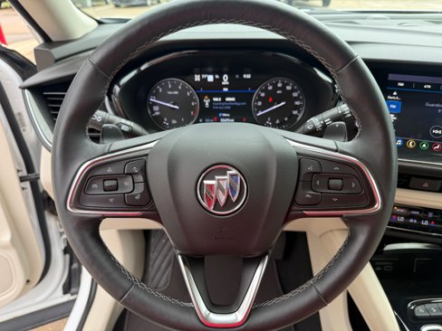 Certified 2021 Buick Envision Essence w/ Technology Package I image 18