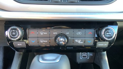 New 2025 Jeep Compass Limited image 21
