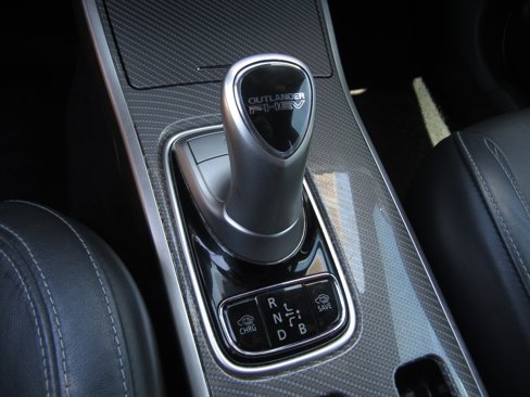 Used 2020 Mitsubishi Outlander SEL image 22