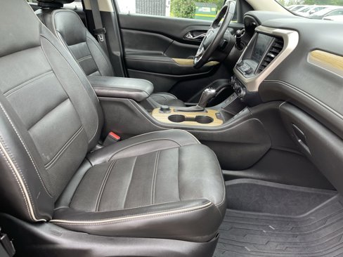 Used 2018 GMC Acadia Denali w/ Technology Package image 35