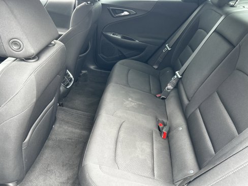 Used 2020 Chevrolet Malibu LT image 16