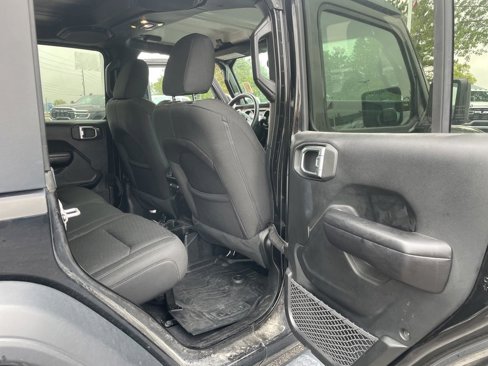 Used 2019 Jeep Wrangler Unlimited Sport S image 39