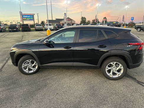 Certified 2025 Chevrolet Trax LS w/ LS Convenience Package image 4