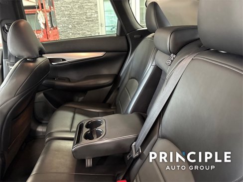 Used 2021 INFINITI QX50 Luxe image 14