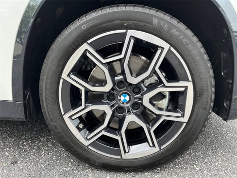 Used 2025 BMW X1 xDrive28i w/ Technology Package image 18