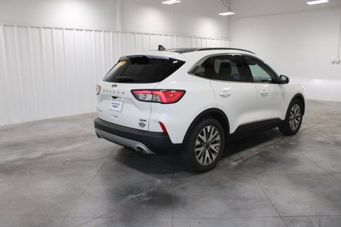 Used 2020 Ford Escape Titanium w/ Titanium Premium Package 2.0 image 9