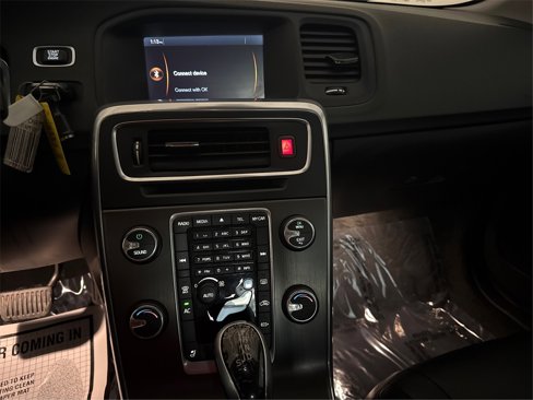 Used 2015 Volvo S60 T5 Premier image 29