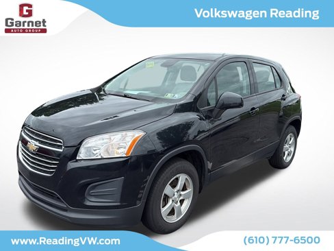 Used 2016 Chevrolet Trax LS w/ LPO, Cargo Package image 1