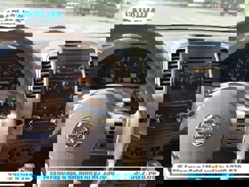 Used 2010 Nissan Frontier SE w/ SE Value Truck Pkg image 16