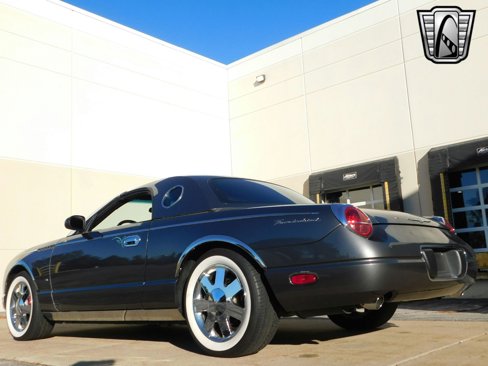 Used 2003 Ford Thunderbird image 6