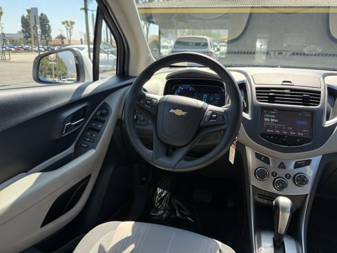 Used 2015 Chevrolet Trax LT w/ LPO, Protection Package image 22