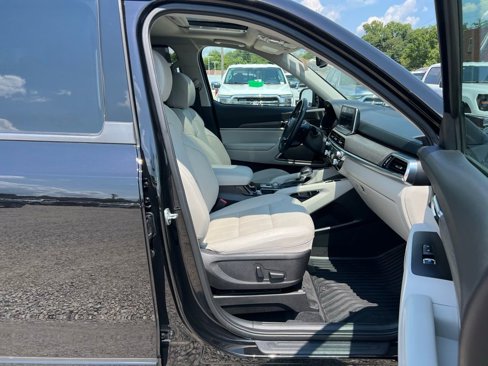 Used 2022 Kia Telluride EX w/ EX Premium Package image 23