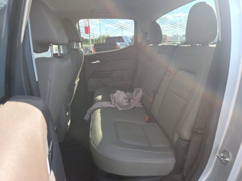 Used 2015 GMC Canyon SLT image 8