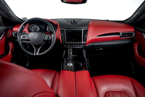 Used 2022 Maserati Levante GT image 33