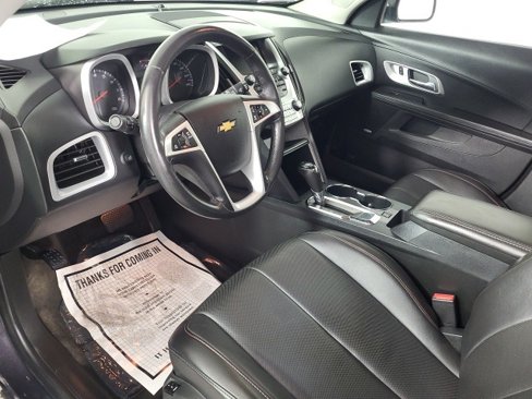 Used 2016 Chevrolet Equinox LTZ w/ Enhanced Convenience Package image 17