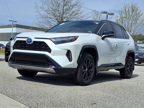 Used 2024 Toyota RAV4 XSE image 4