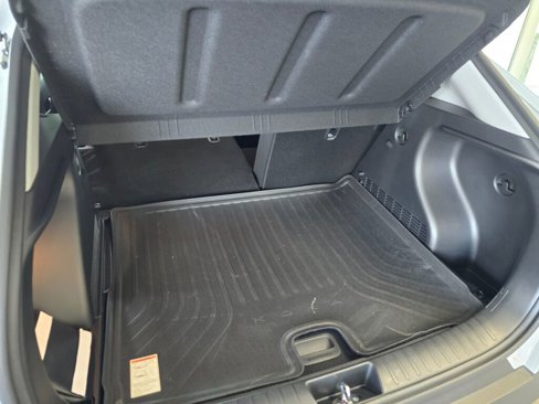 Used 2025 Hyundai Kona SEL image 14
