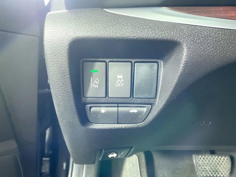 Used 2015 Acura TLX w/ Technology Package image 13