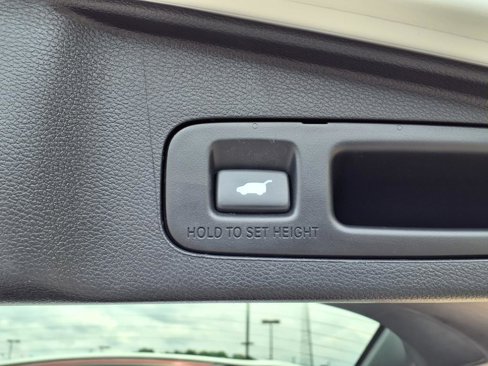 Used 2018 Honda CR-V Touring image 21