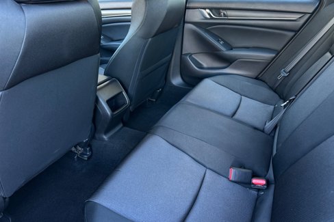 Used 2018 Honda Accord LX image 12