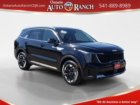Used 2024 Kia Sorento S image 1