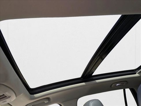 Used 2020 Buick Envision Premium w/ Driver Confidence Package image 12