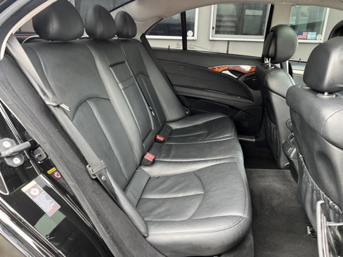 Used 2008 Mercedes-Benz E 350 Sedan image 16